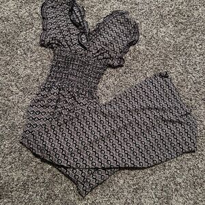 Max Studio Black and Gray Geometric Jumpsuit